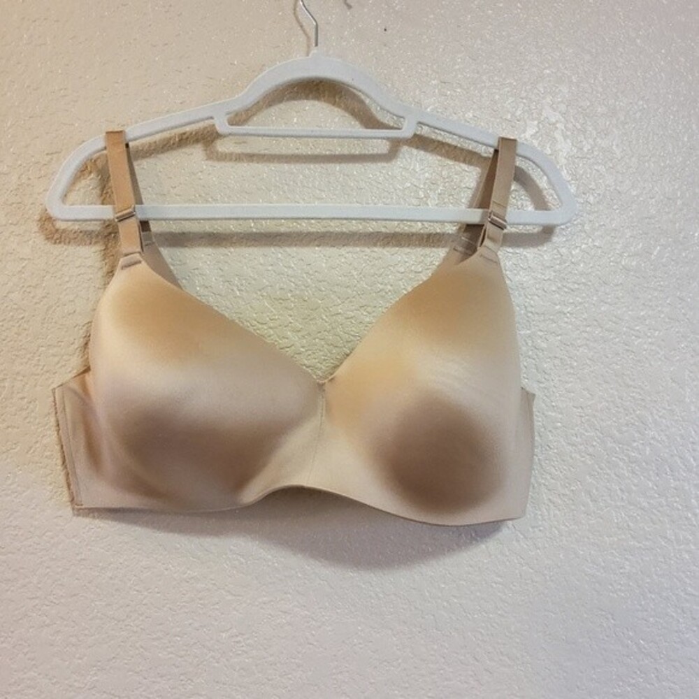 Soma Vanishing Back Wireless Bra Size 40D New